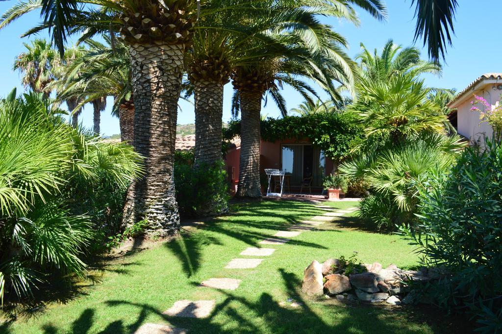 Residence Fenicia Villasimius Exterior photo